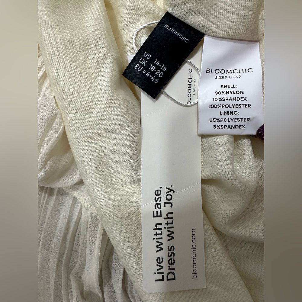 NWT Bloomchic Size 14-16 Ivory Sleeveless Chiffon Tunic Top Adustable Strap - Picture 6 of 7